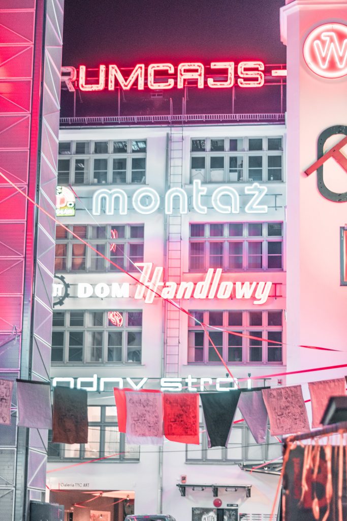 Wrocławskie neony wroclove wrocław
