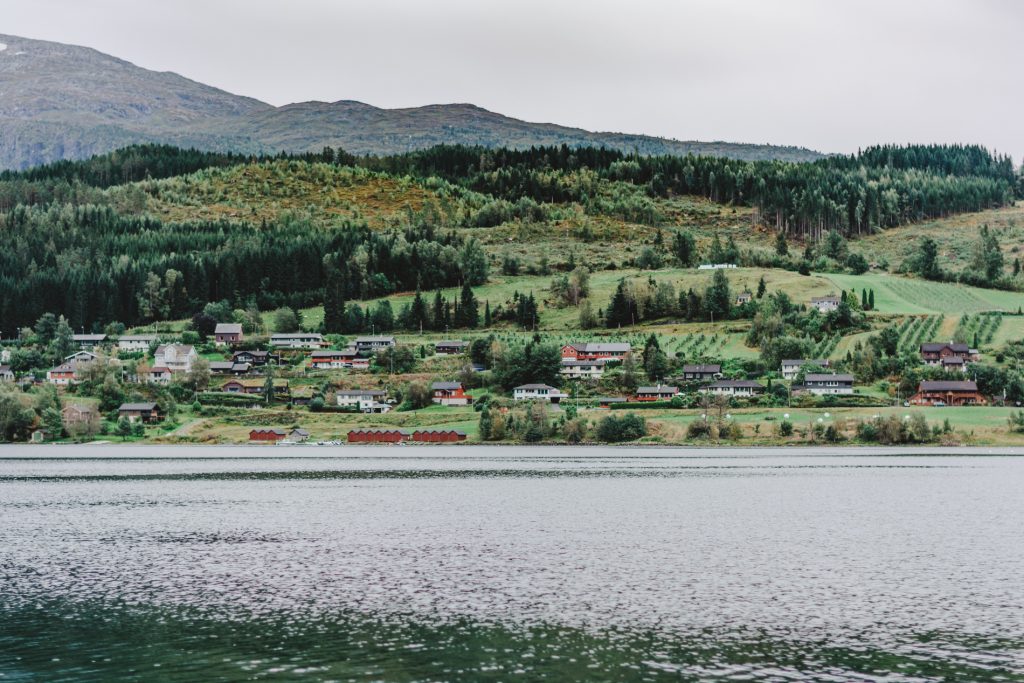 fiordy w norwegii